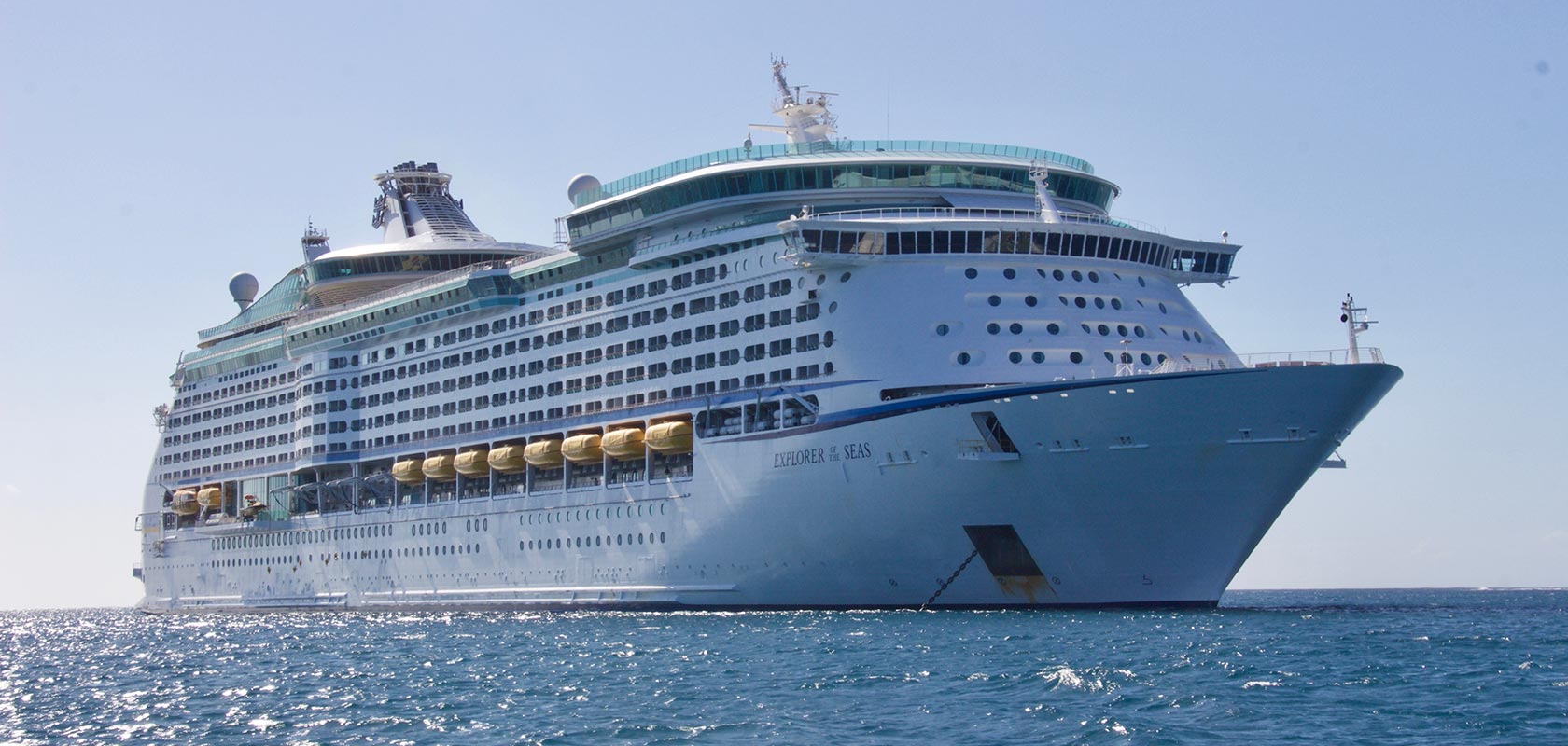 cruise-ship